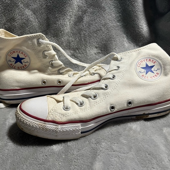 Women’s Size 8 Shoes- Converse and Vans - Picture 11 of 11